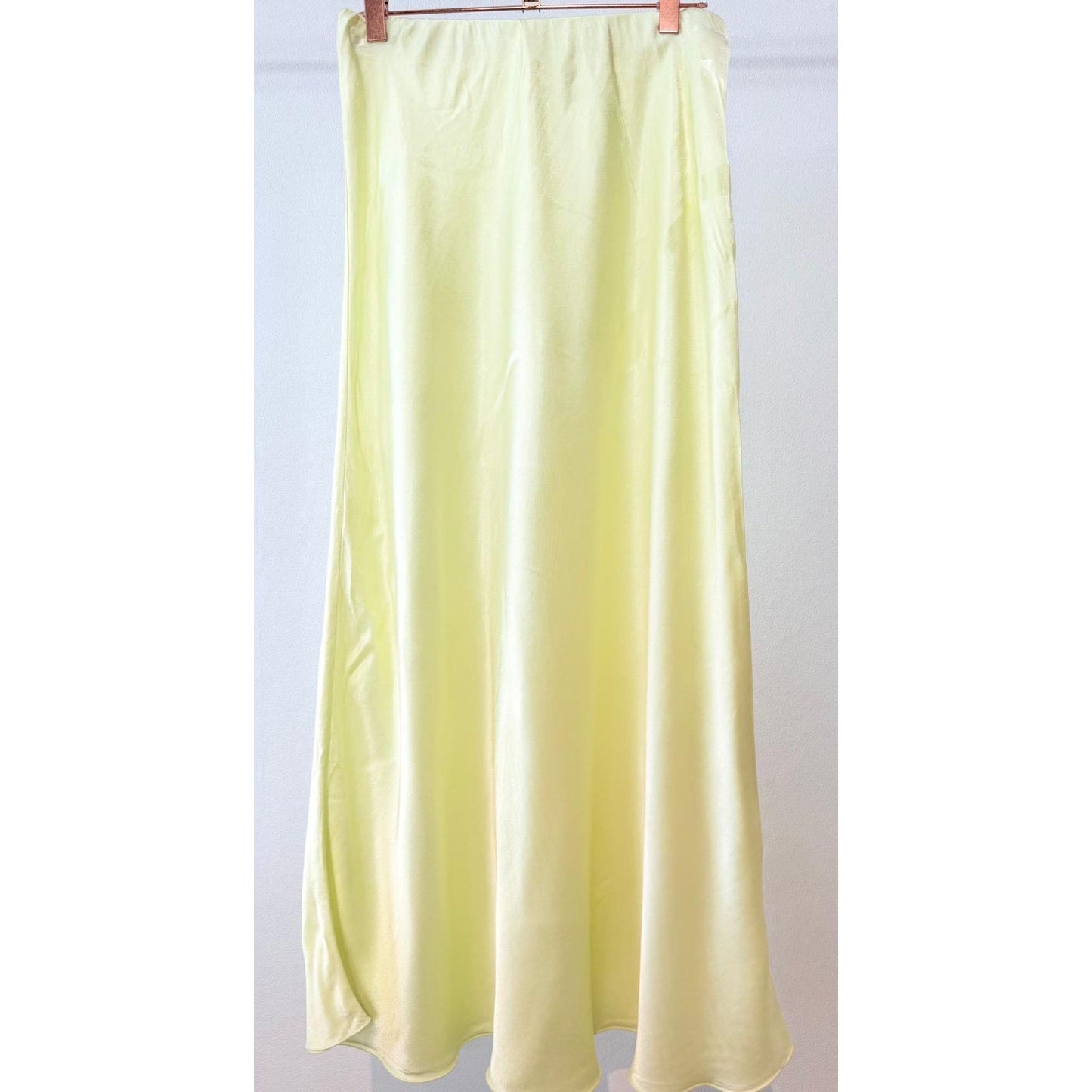 Rock - butteryellow