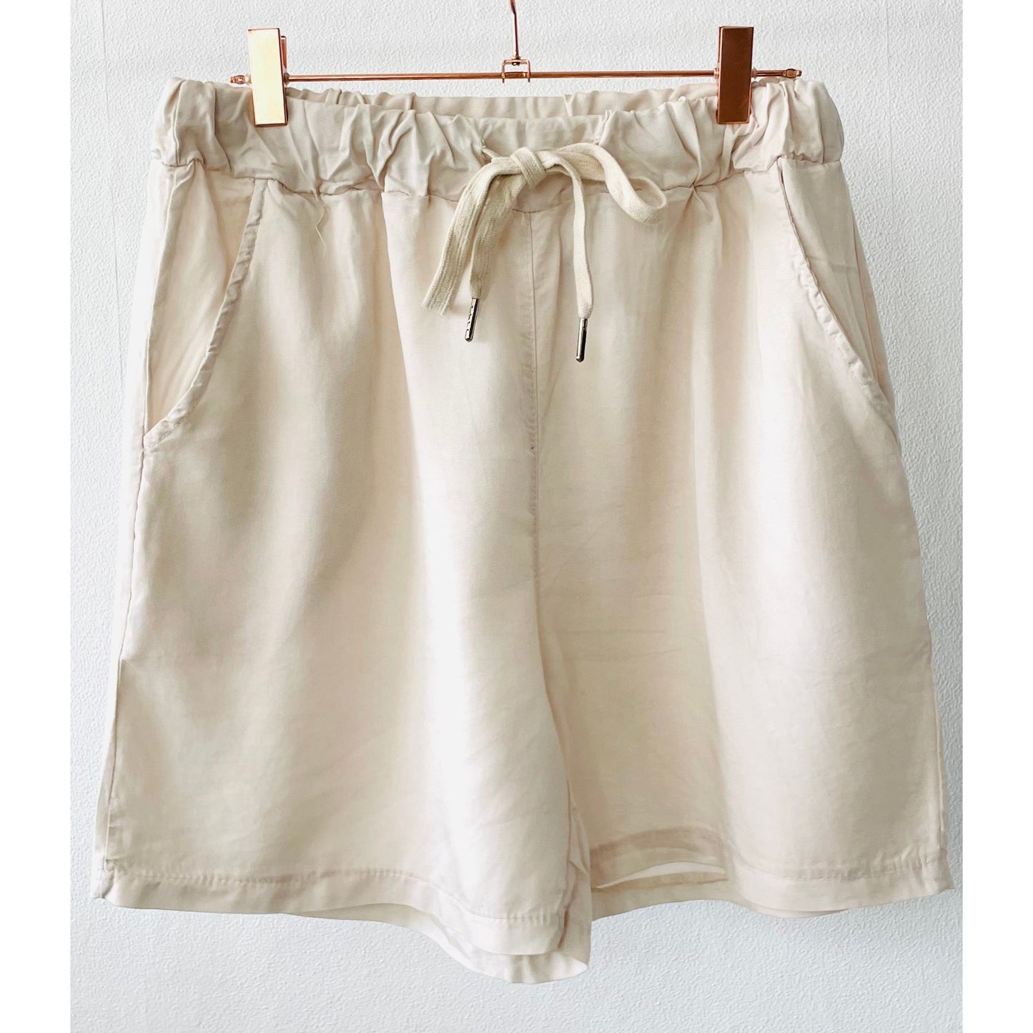 Shorts -hellbeige-