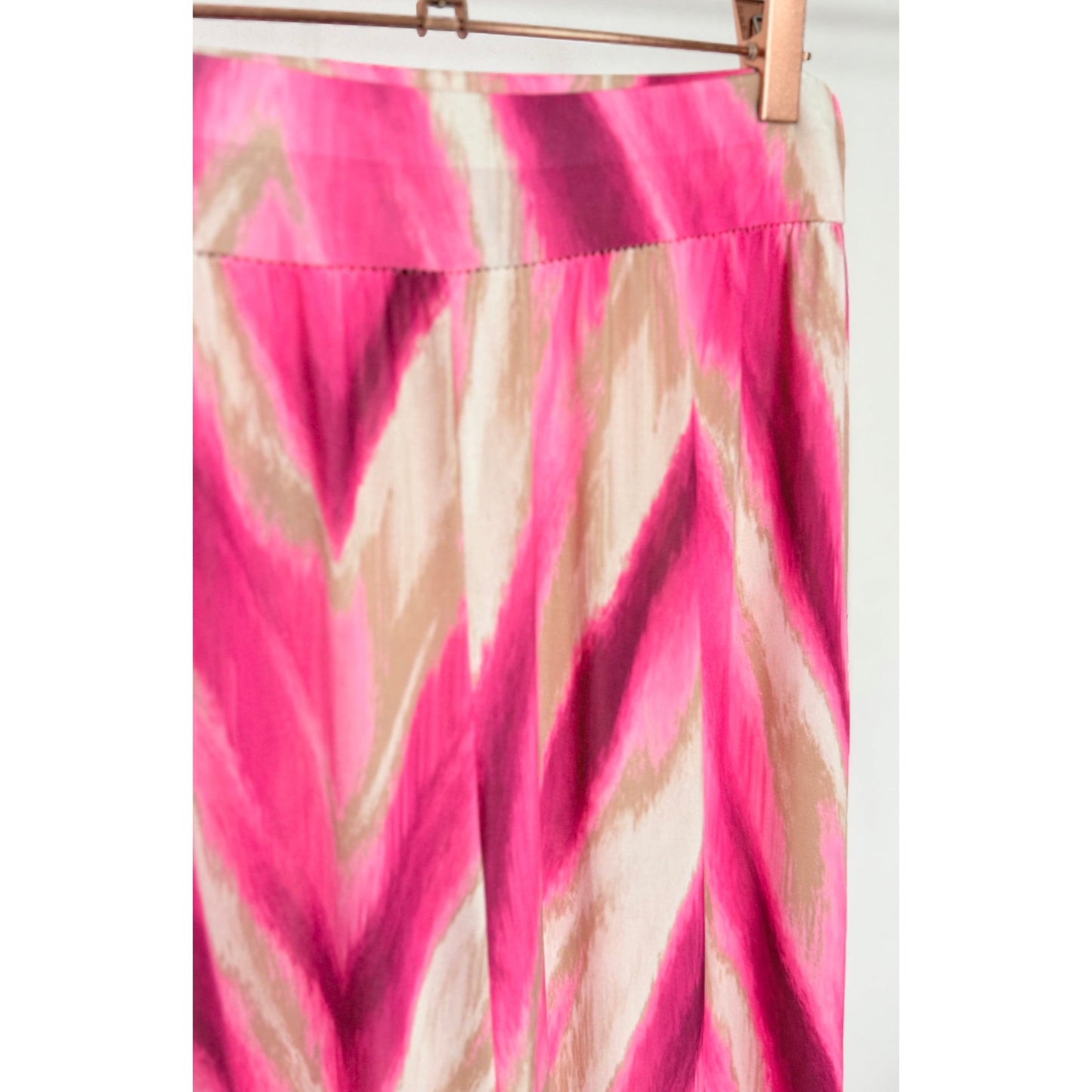 Hose mit Muster -pink