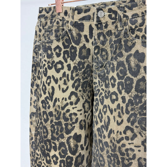 Straight Leg Jeans - Leo