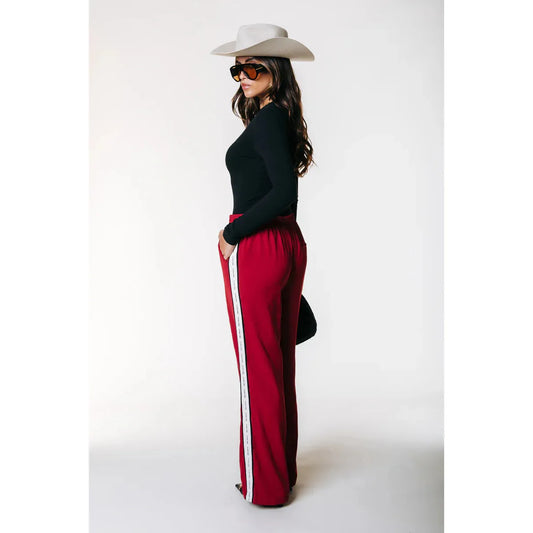 Colurful Rebel Vella Sport Hose -medium rot