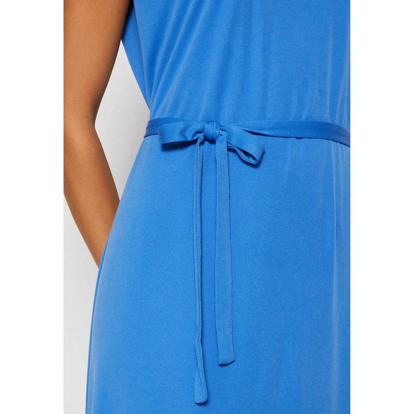 Moss Copenhagen Birdia Lynette Dress / Kleid royalblau oder schwarz