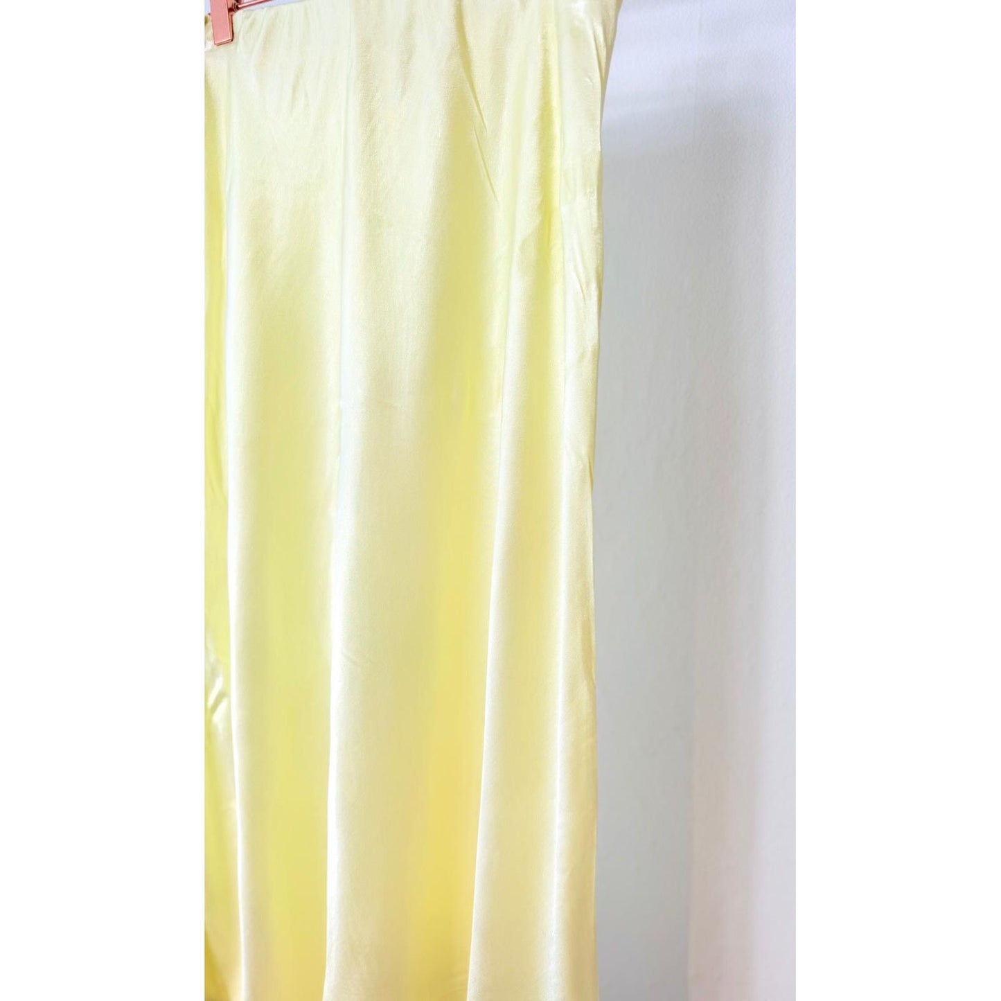 Rock - butteryellow
