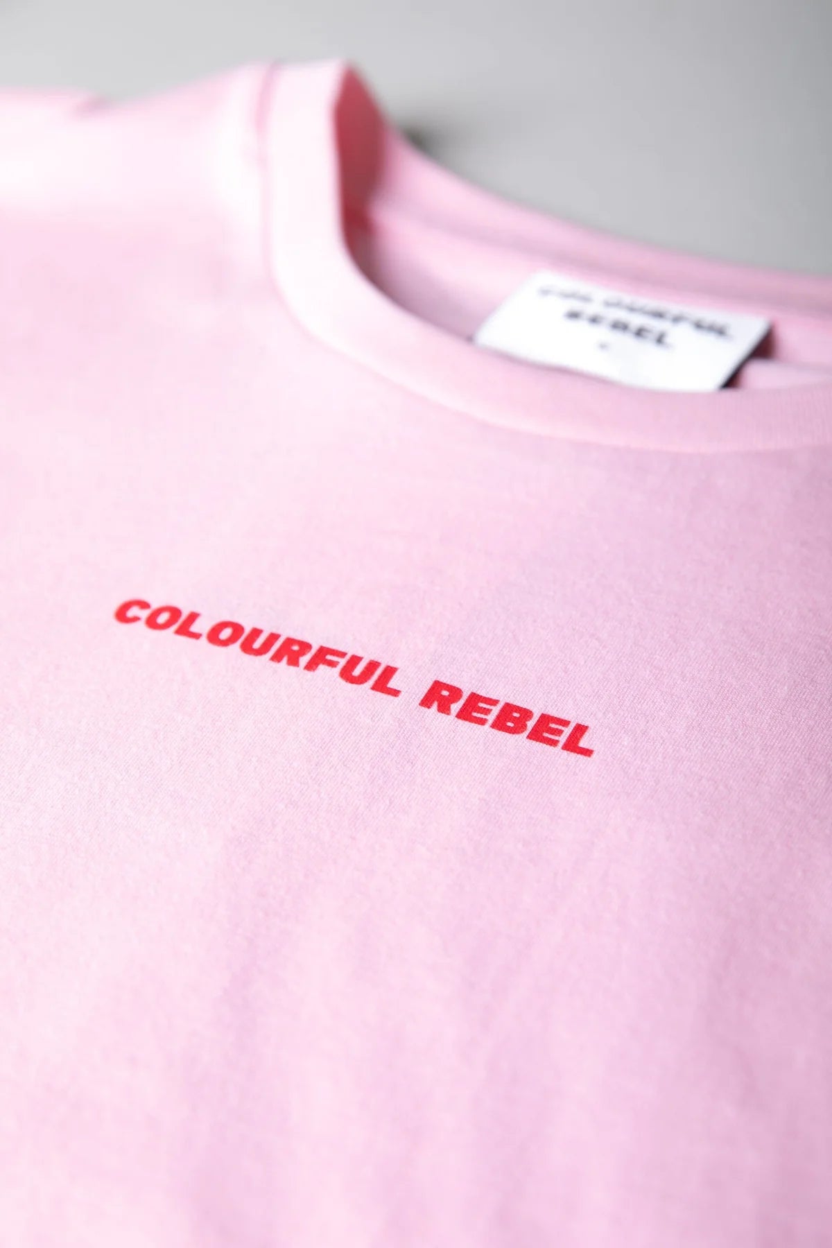 Colourful Rebel T-Shirt Uni-Logo -frisches pink-