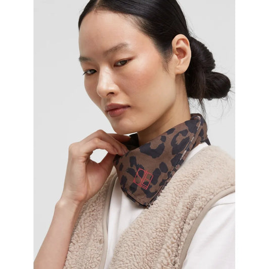 Senses. the label Halstuch