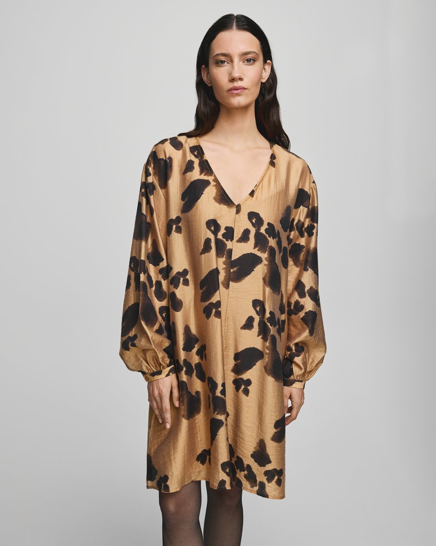 Moss Copenhagen Nilla Romina Short Dress AOP - Iced Coffee Leo