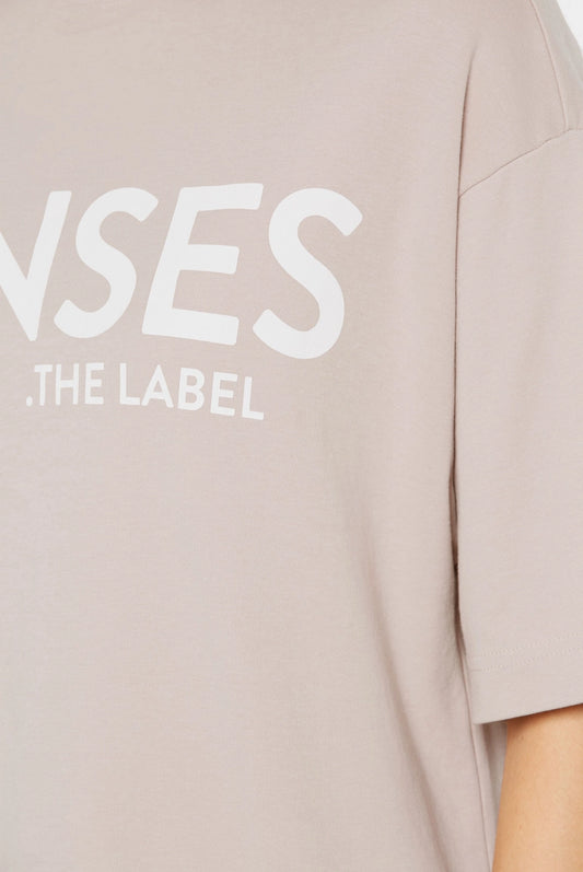 Senses. the label Oversized T-Shirt - bleached sand