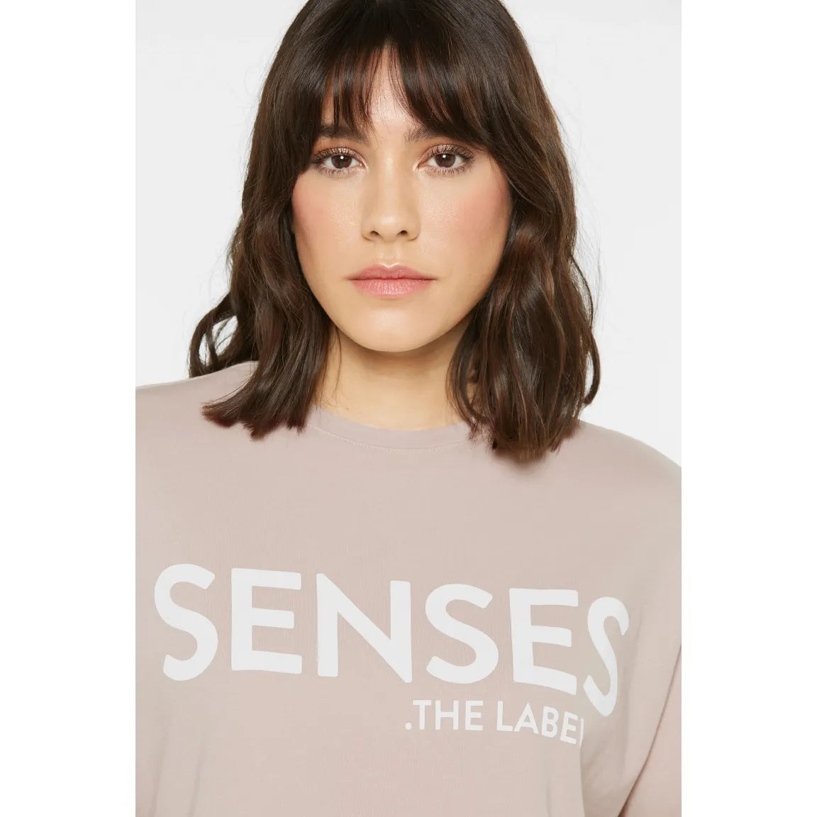 Senses. the label Oversized T-Shirt - bleached sand