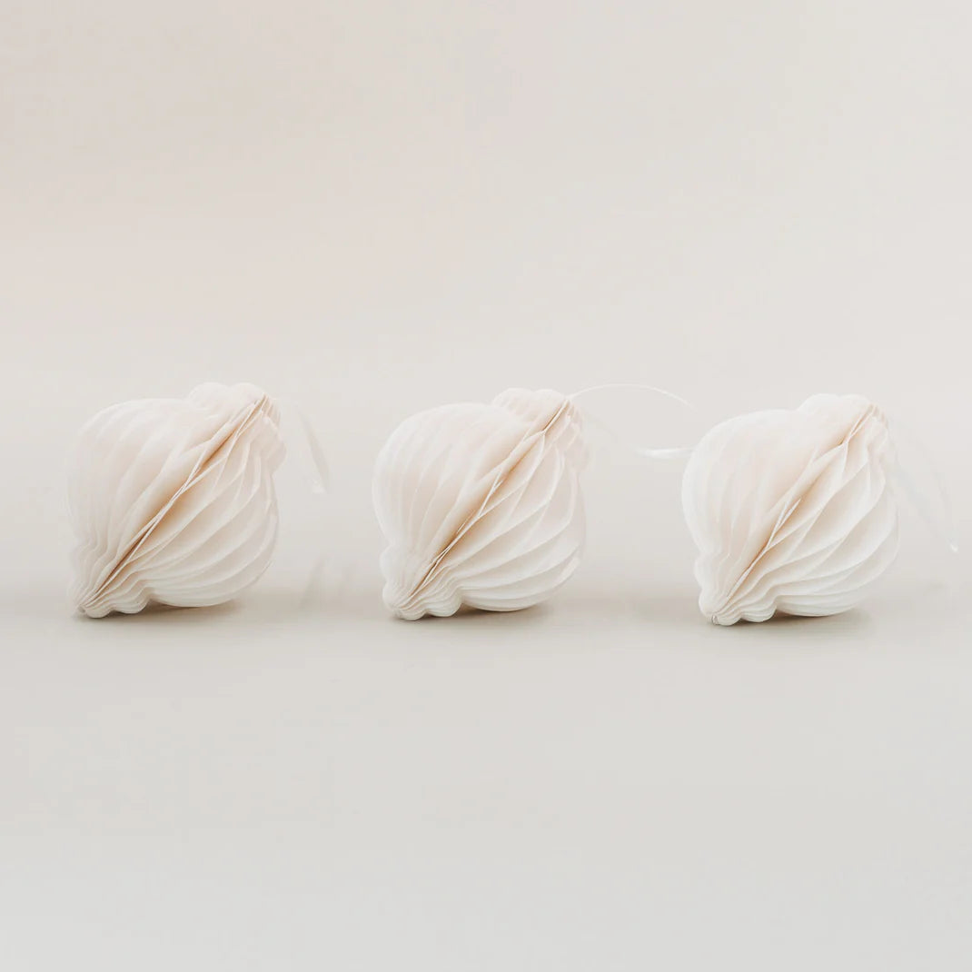 Eulenschnitt Papieranhänger 10cm - natur