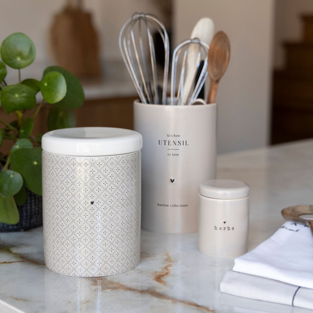 Bastion Collections Utensil Jar / Küchenutensil -to love-