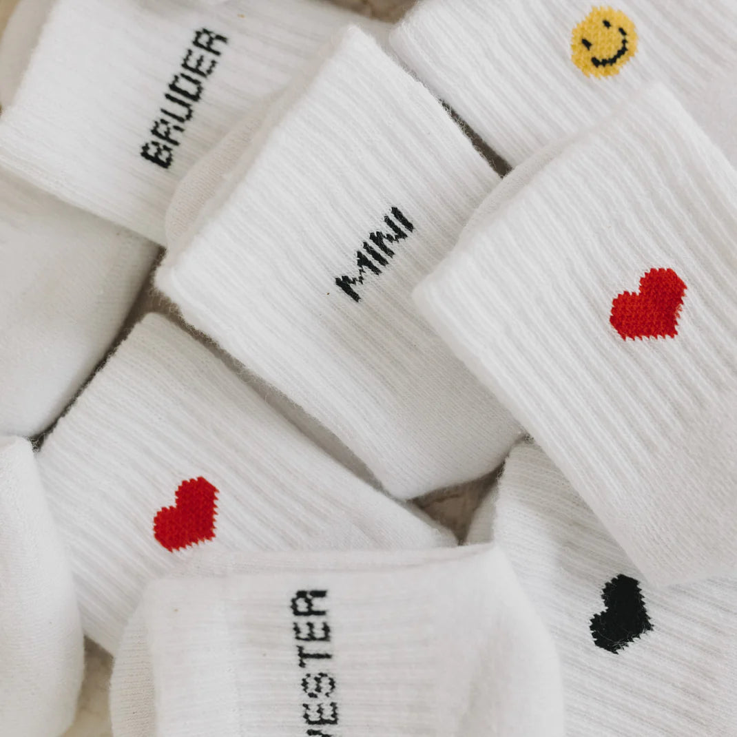 Eulenschnitt Babysocken Herz - schwarz