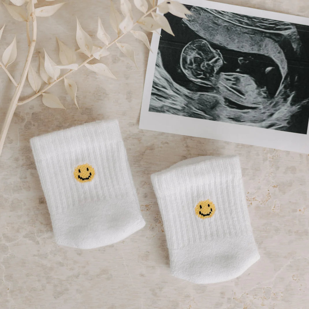 Eulenschnitt Babysocken Smiley