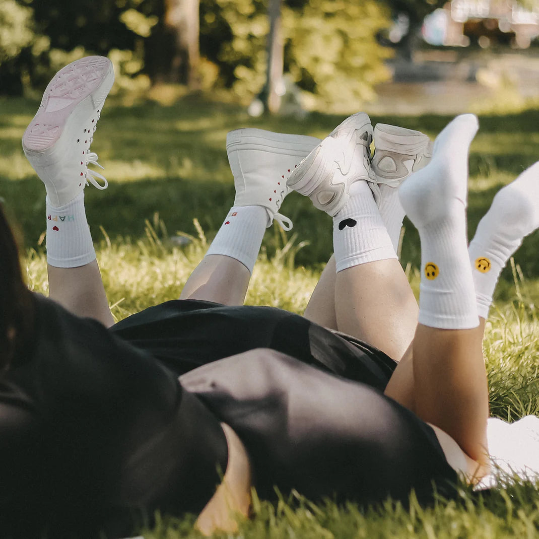 Eulenschnitt Socken Smiley gelb