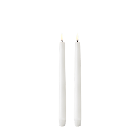 Piffany Copenhagen uyuni / LED Taper Candle / Stabkerze - nordic white - 2 er Set