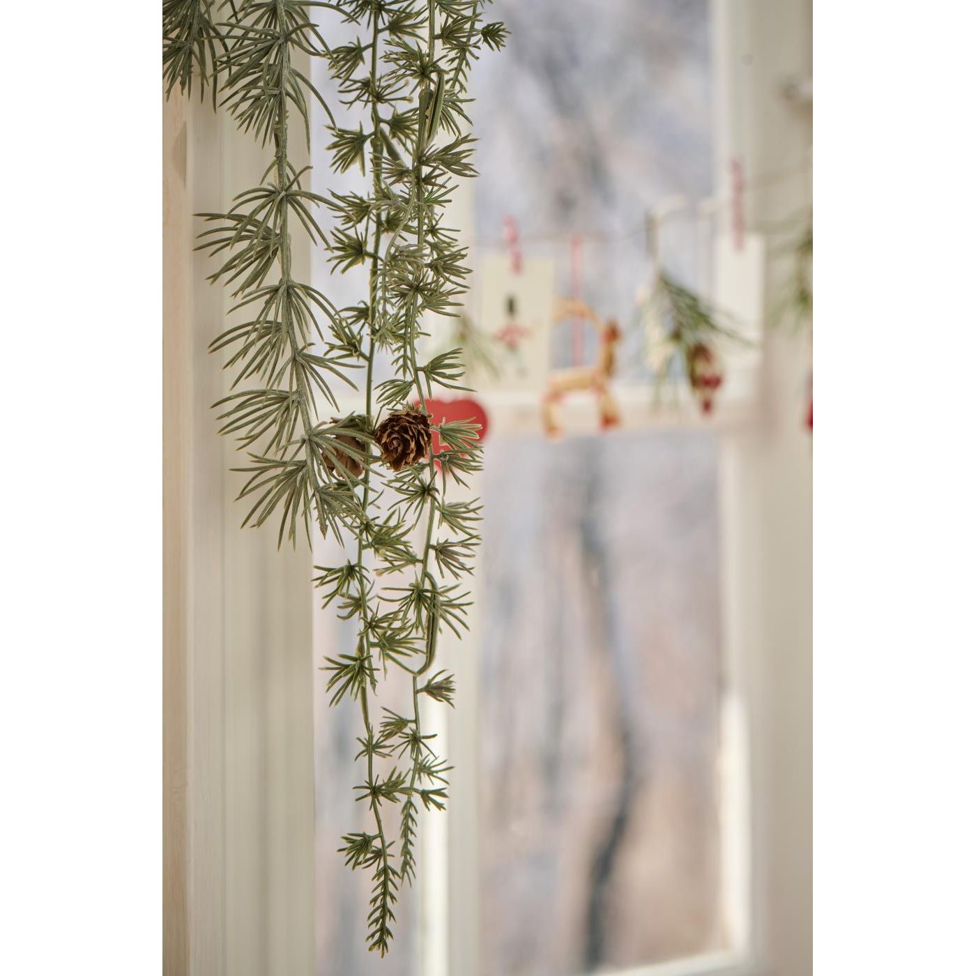 Ib Laursen Zederngirlande mit Zapfen