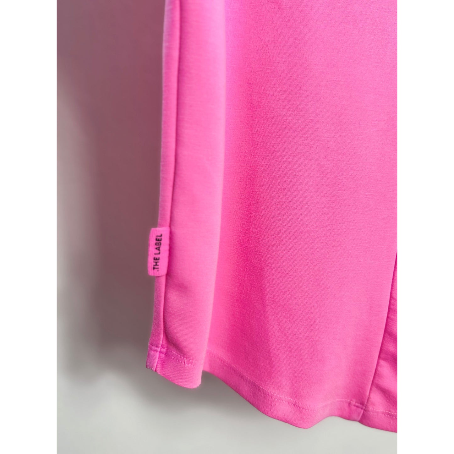 Senses the label T-Shirt TA:LE-vivid pink