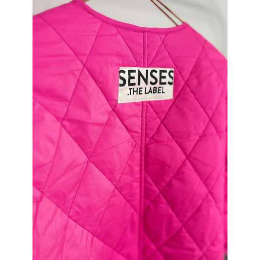Senses the label Jacke OLI:VIE - vivid pink