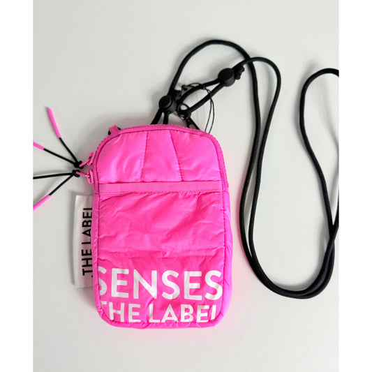 Senses the label Handy Bag A:NE - vivid pink