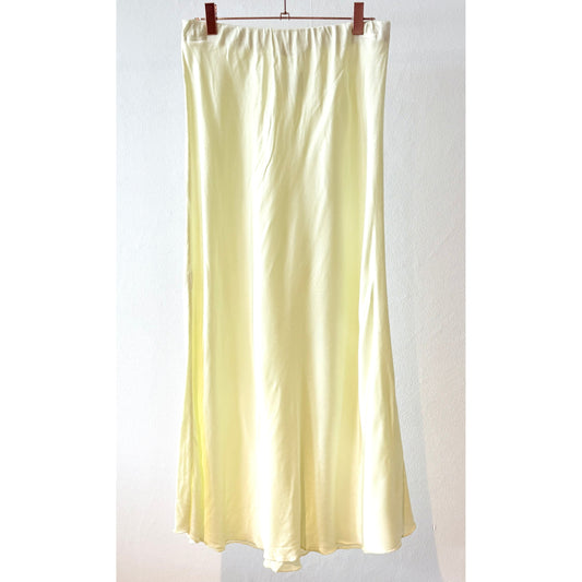 Rock -butteryellow-