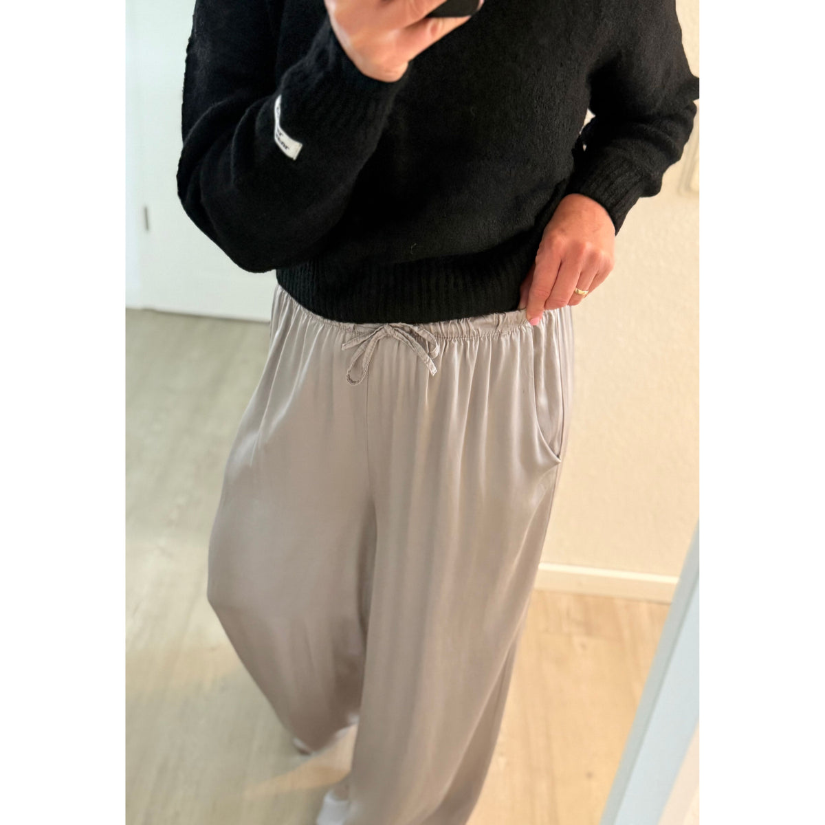 Hose -grau-