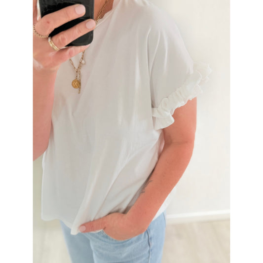 T-Shirt mit Rüschen - weiß