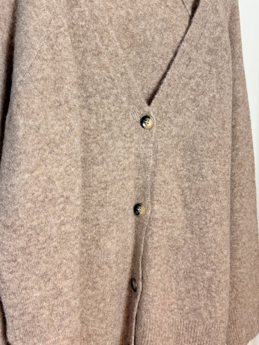 Strickjacke mit V- Ausschnitt - taupe