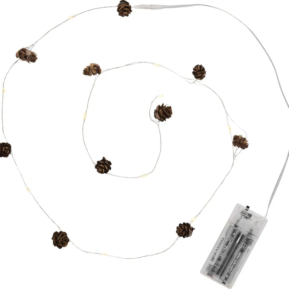 Ib Laursen Lichterkette mit 10 LED-Lichtern und Zapfen