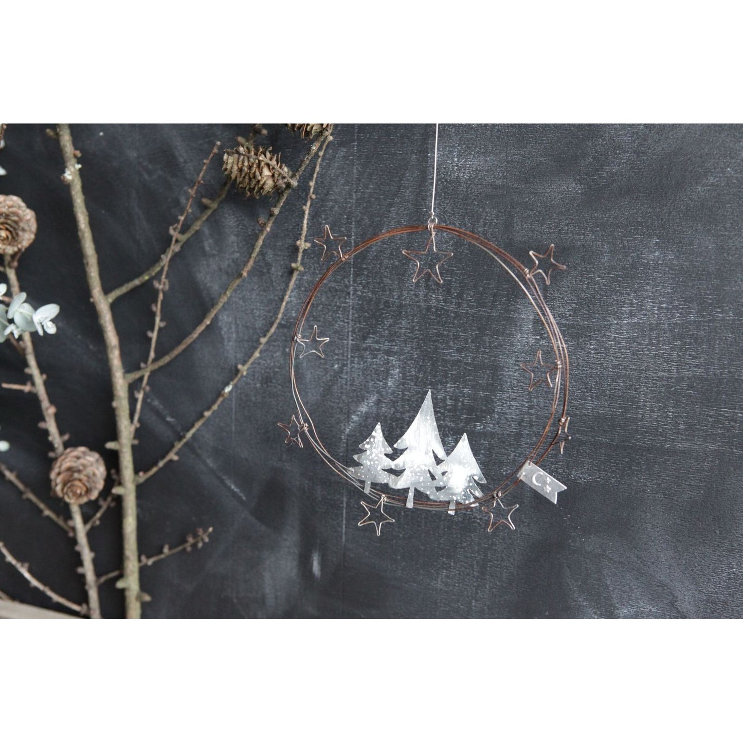 Good old friends - Winter Traumornament  -Tannenbaum-