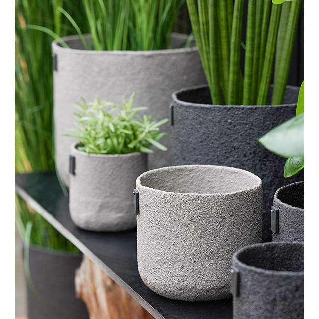 Lübech Living Outdoor Pot - all nature / black Outdoorübertopf