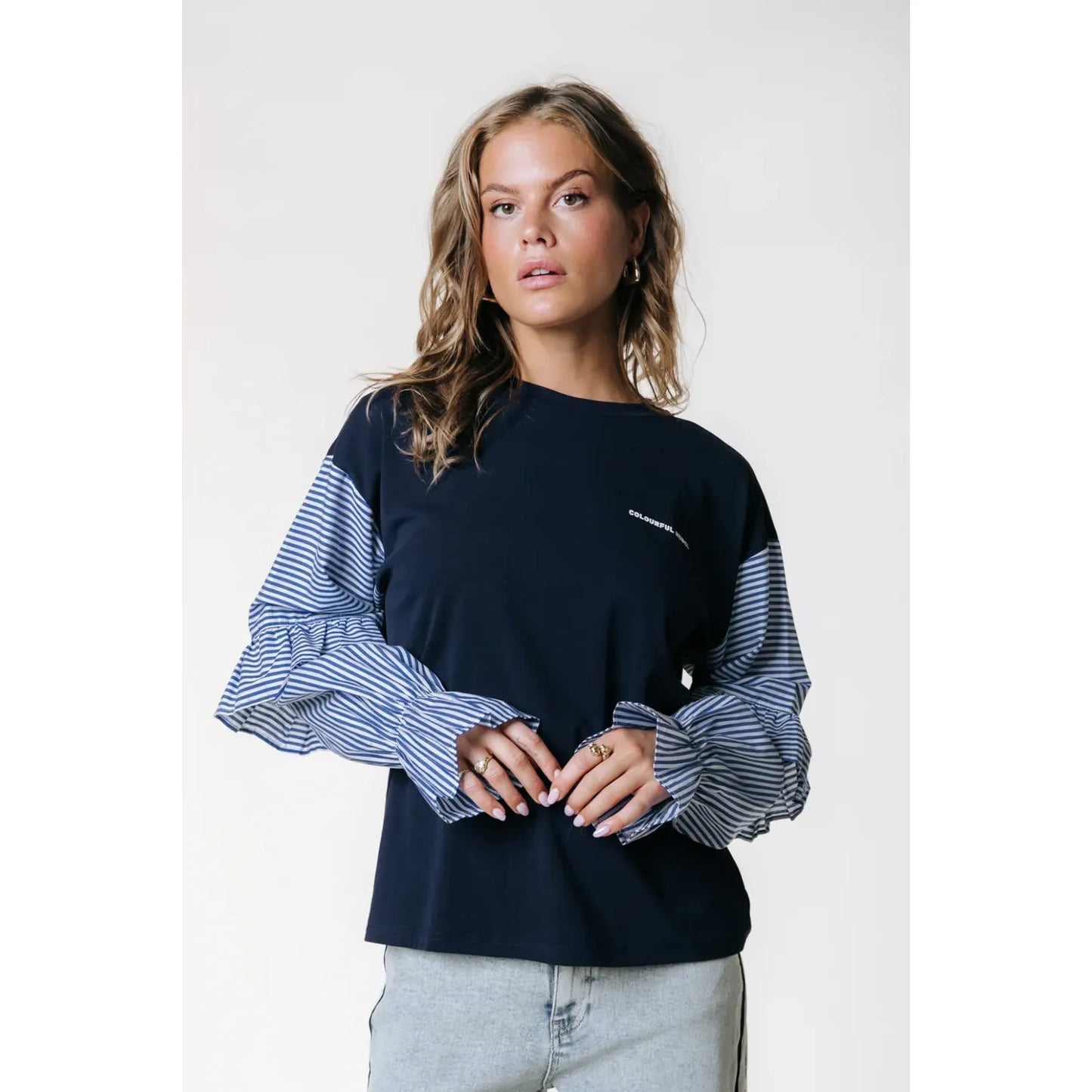 Colourful Rebel Yaz Kontrastärmel-Top - dunkelblau