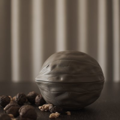 DBKD Walnut Bowl / Walnuss Bowl -dust-