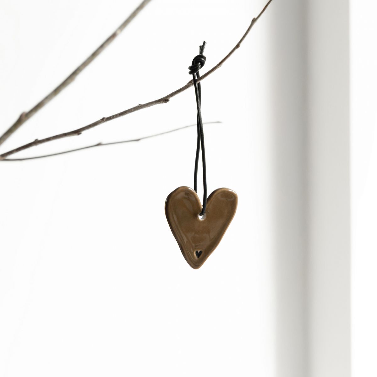 Bastion Collections Heart - brown