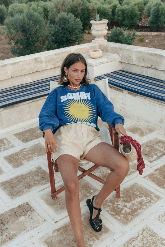 Colourful Rebel Sunny Days Acid Wash Sweater -bright blue-