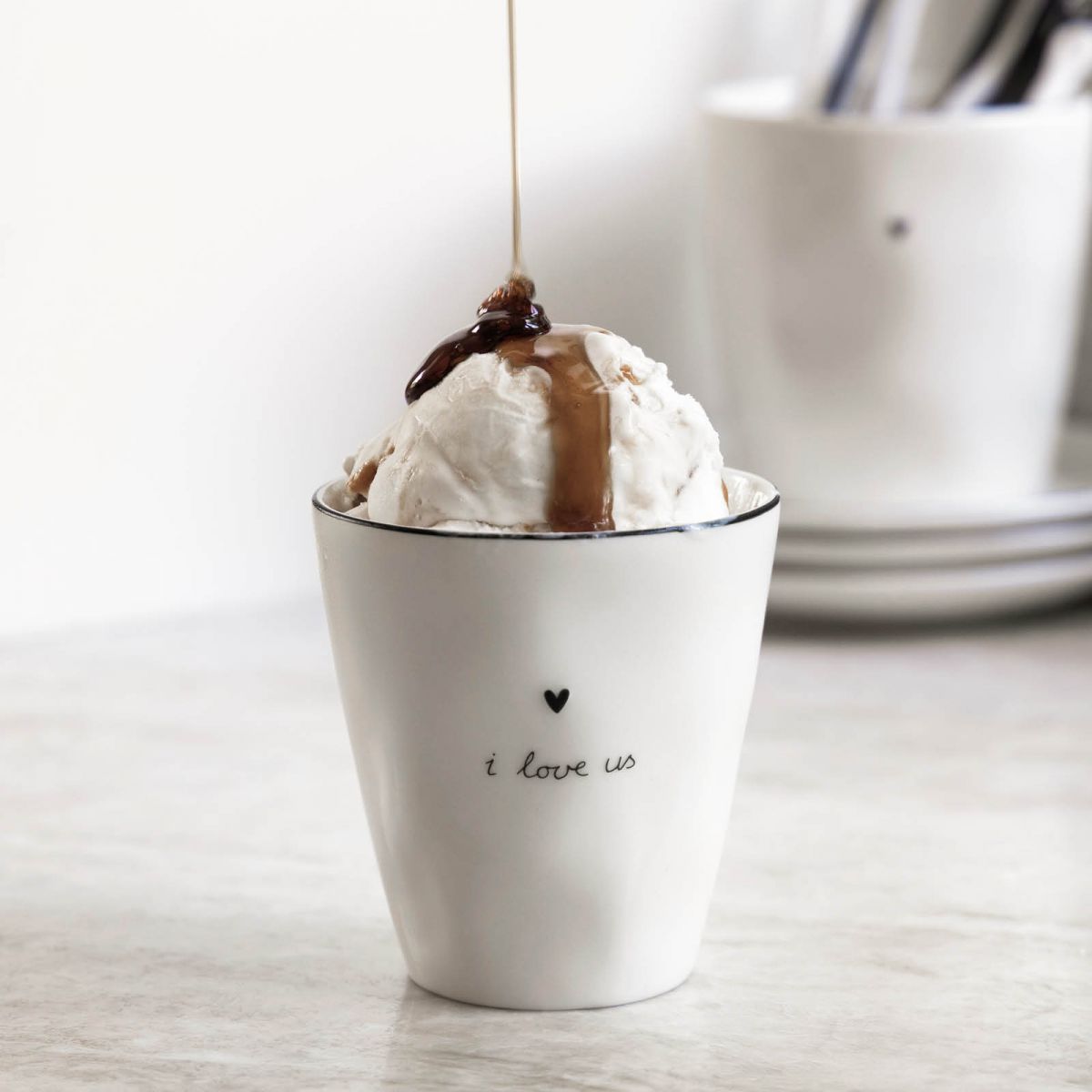 Bastion Collections Mug "I love us" - white