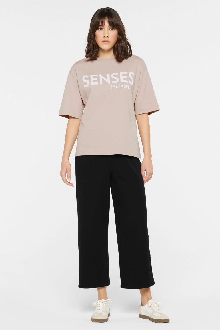 Senses. the label Oversized T-Shirt - bleached sand