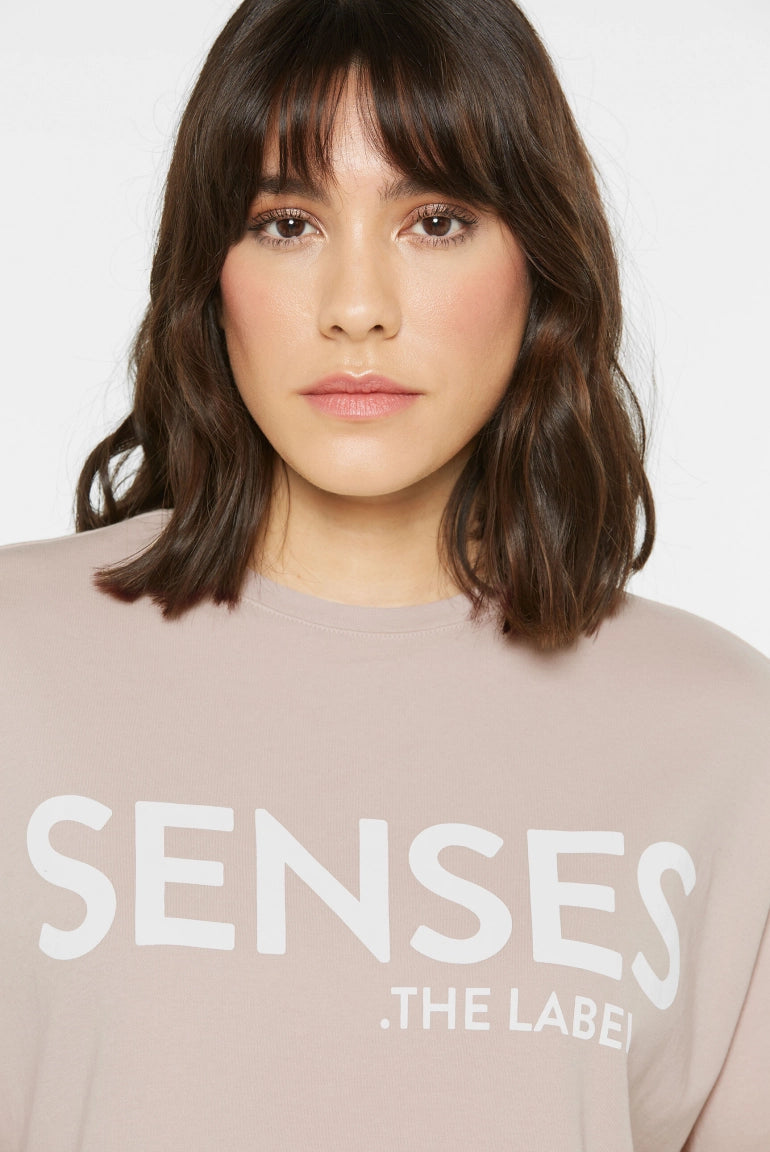 Senses. the label Oversized T-Shirt - bleached sand