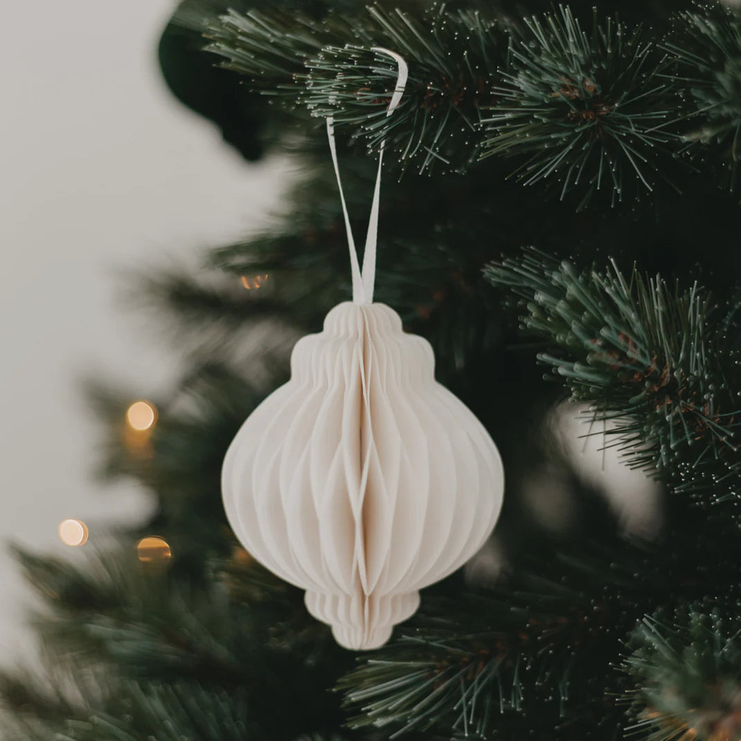 Eulenschnitt Papieranhänger 10cm - natur