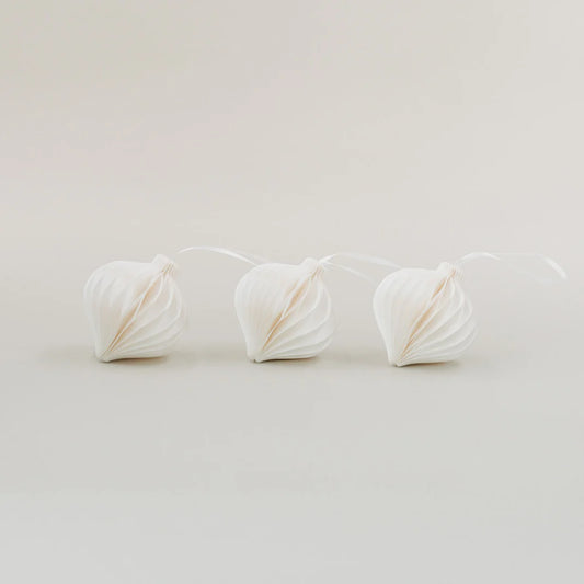 Eulenschnitt Papieranhänger 7cm - natur