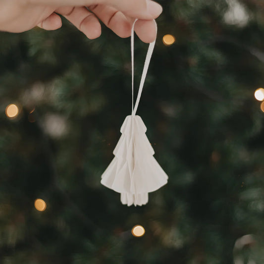 Eulenschnitt Papieranhänger Tanne natur