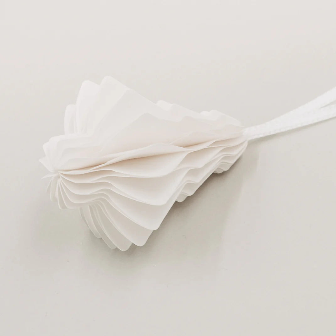 Eulenschnitt Papieranhänger Tanne natur