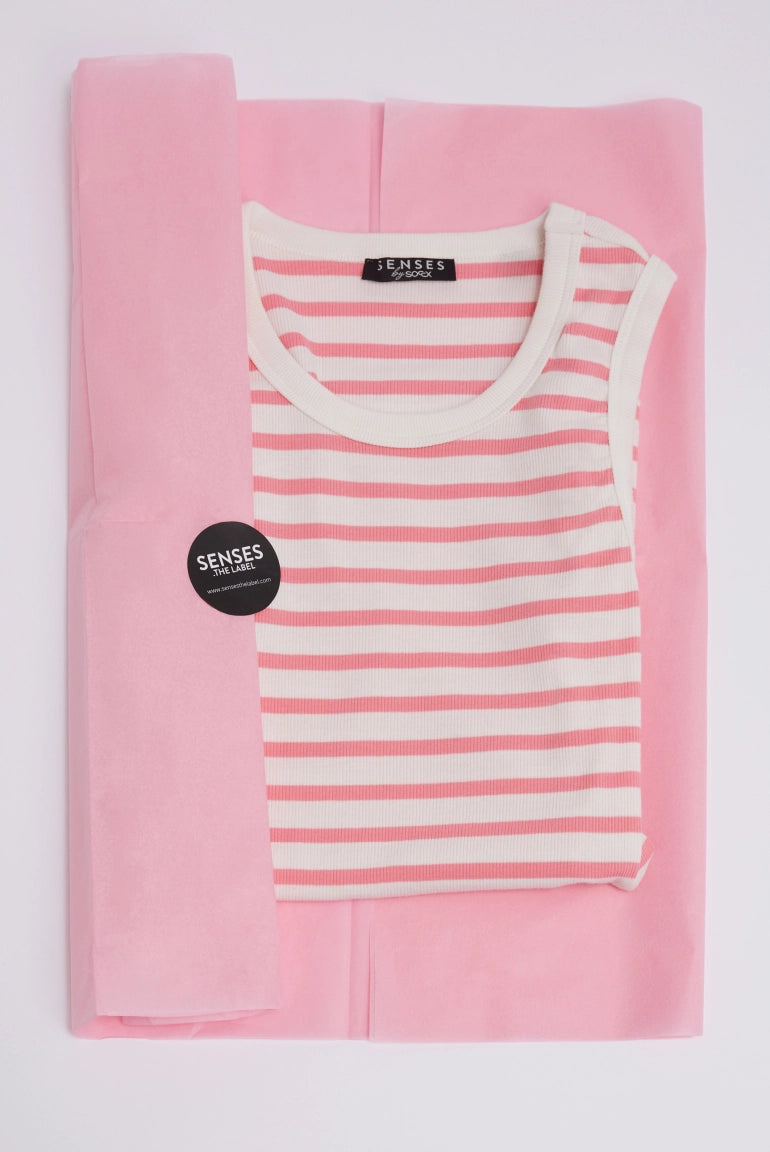 Senses. the label Ripptop - soft pink
