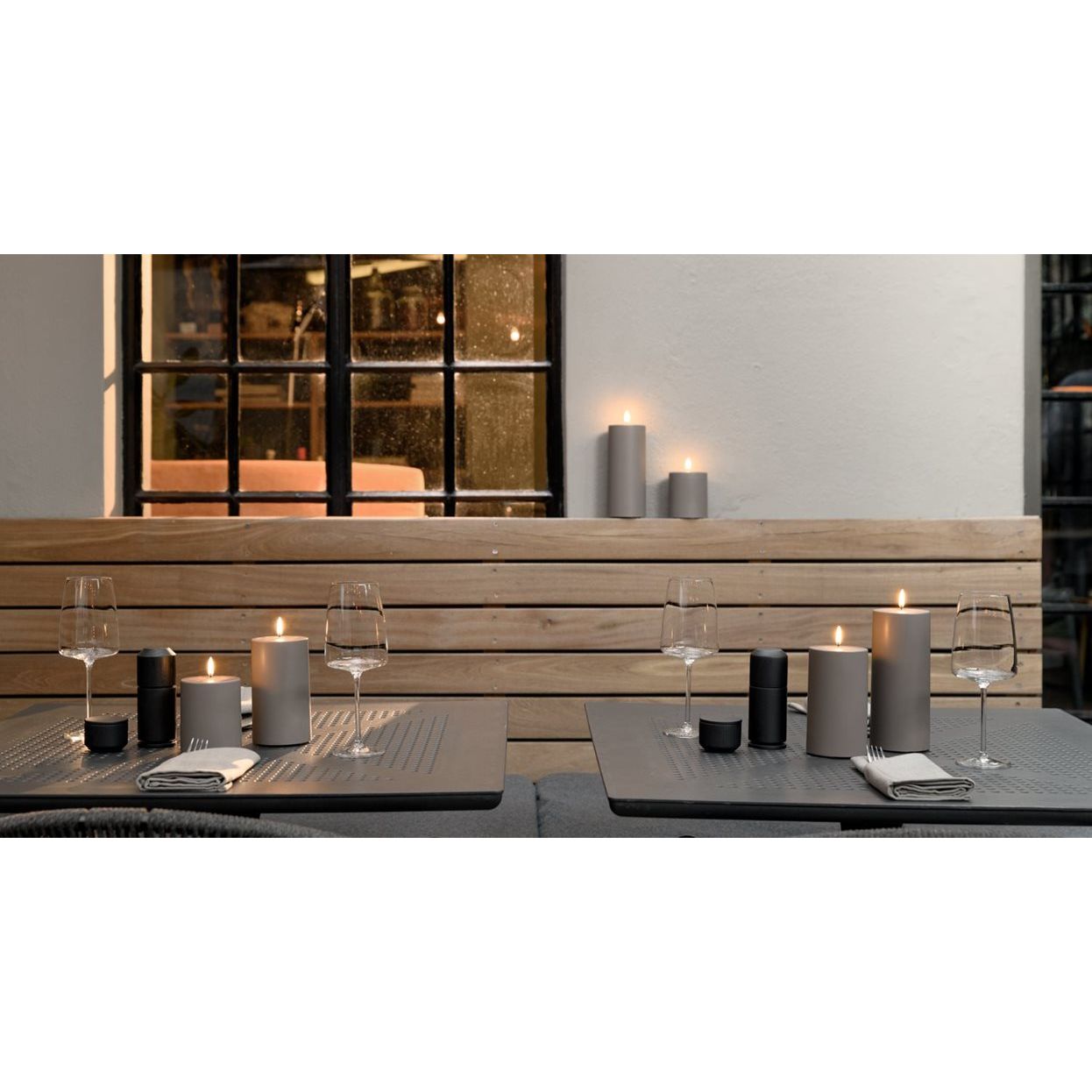 Piffany Copenhagen uyuni /LED Pillar Candle -sandstone- 8,4 X 20cm / Outdoorkerze